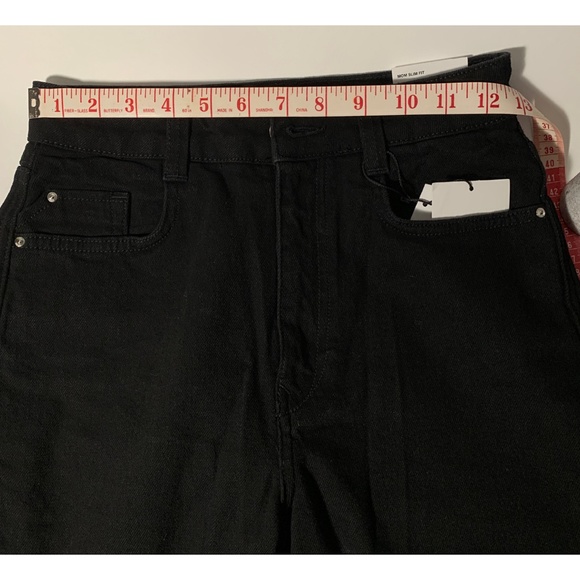 NWOT Zara High Rise Mom Slim Fit Jeans in Black Sz 2 - Picture 7 of 11